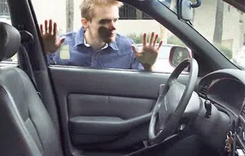 Gallery Locksmith Store Bloomingdale, IL 630-283-6639 - 20-Keys-Locked-In-Car